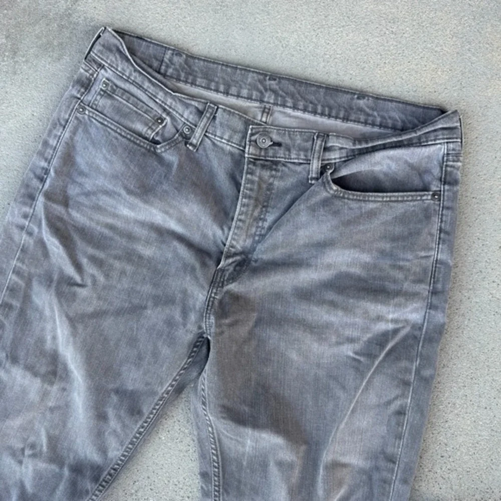 Levi's 514 Jeans Mens 38X32 Grey Denim 100% Cotton Comfort Straight Leg Mid Rise